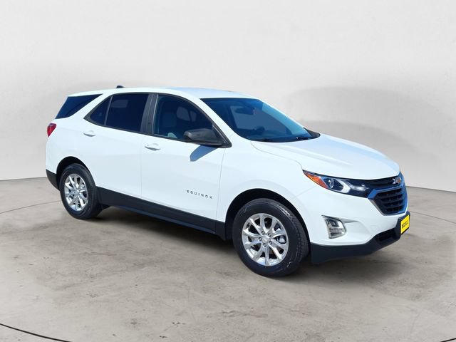 Used 2021 Chevrolet Equinox LS w/ LS Convenience Package AWD/4WD image 7
