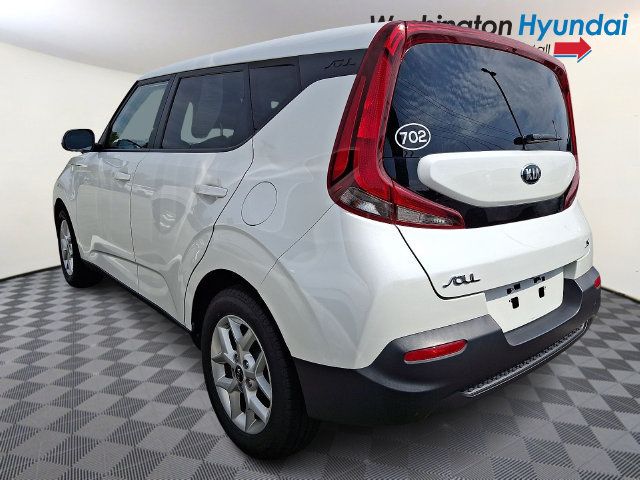 Used 2021 Kia Soul S FWD image 4