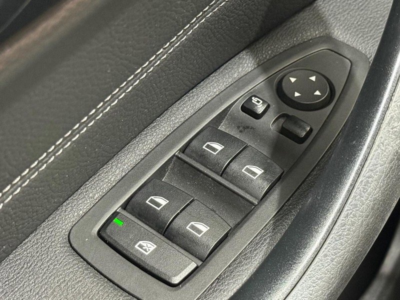 Used 2018 BMW X1 sDrive28i image 19