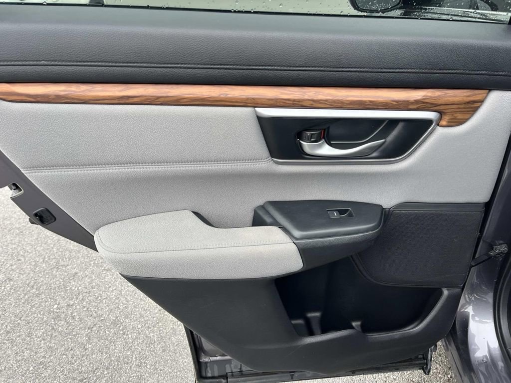 Used 2017 Honda CR-V EX image 18