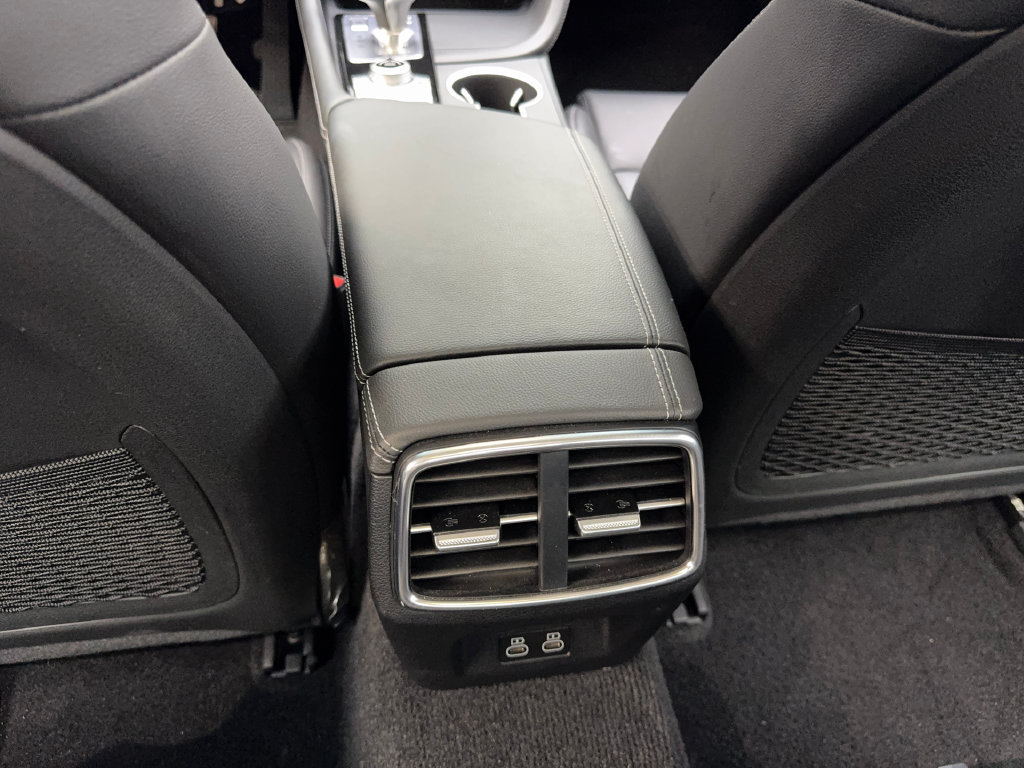 Used 2026 Genesis G70 2.5T RWD image 66
