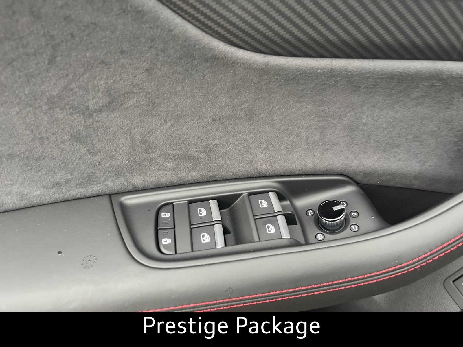 New 2026 Audi SQ8 Prestige AWD/4WD image 8