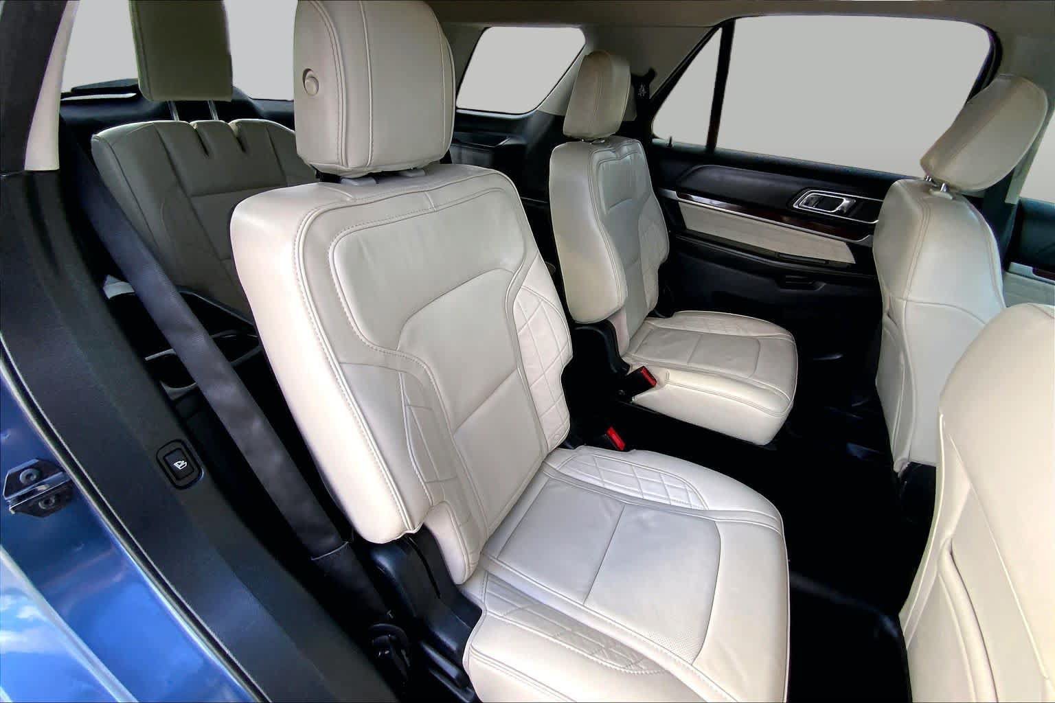 Used 2019 Ford Explorer Platinum AWD/4WD image 20