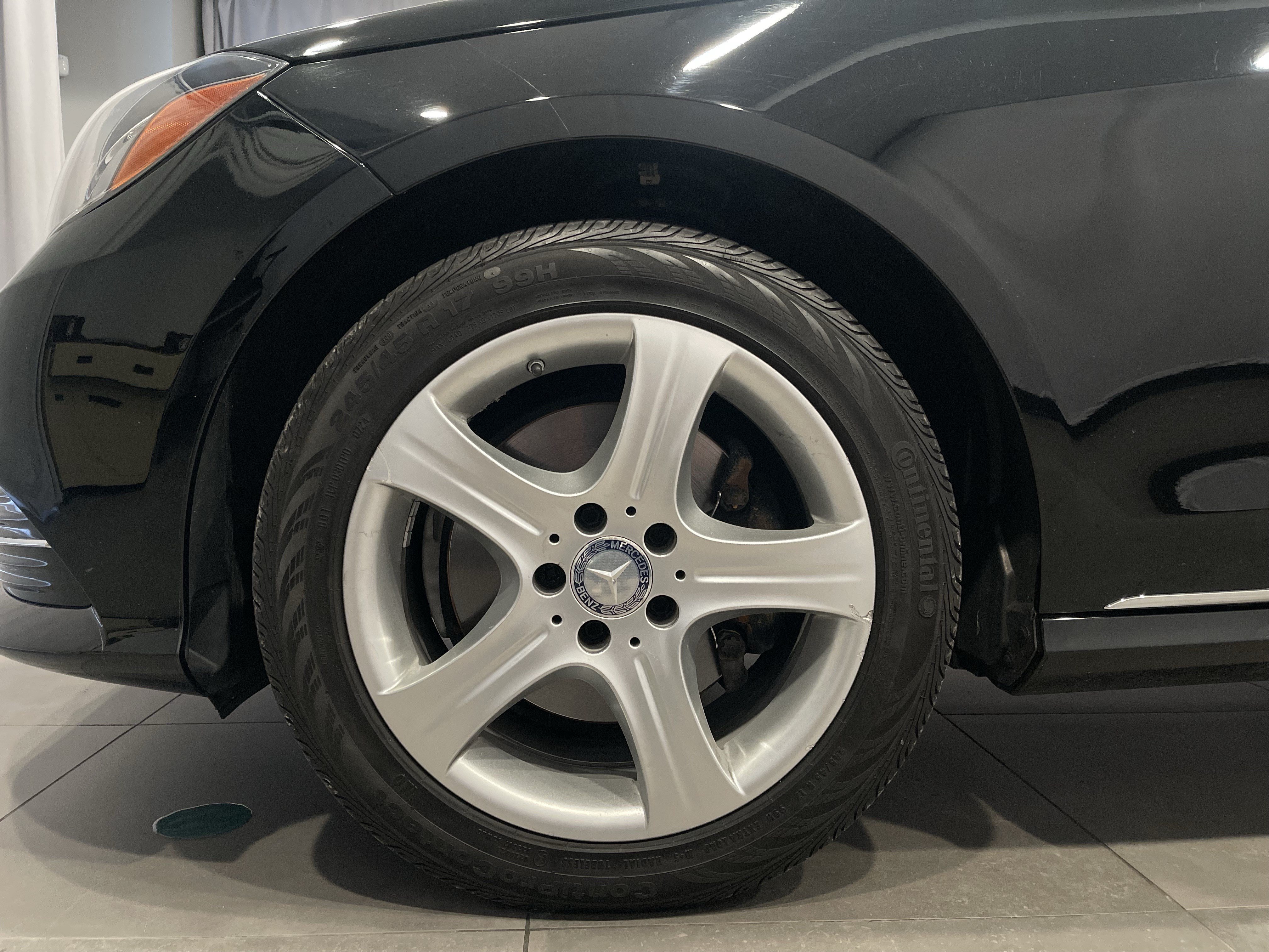 Used 2015 Mercedes-Benz E 350 4MATIC Sedan image 7