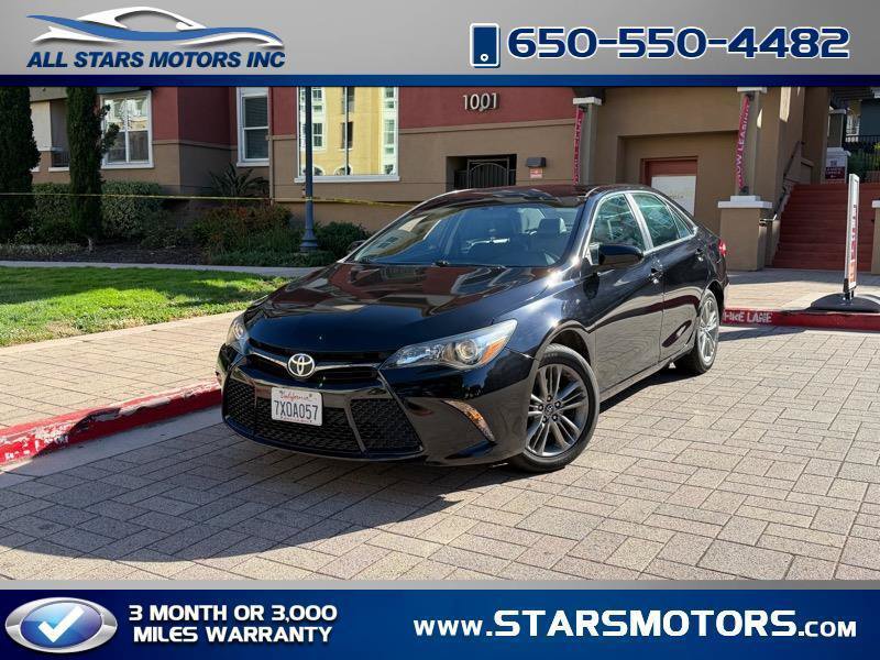 Used 2017 Toyota Camry SE FWD image 1