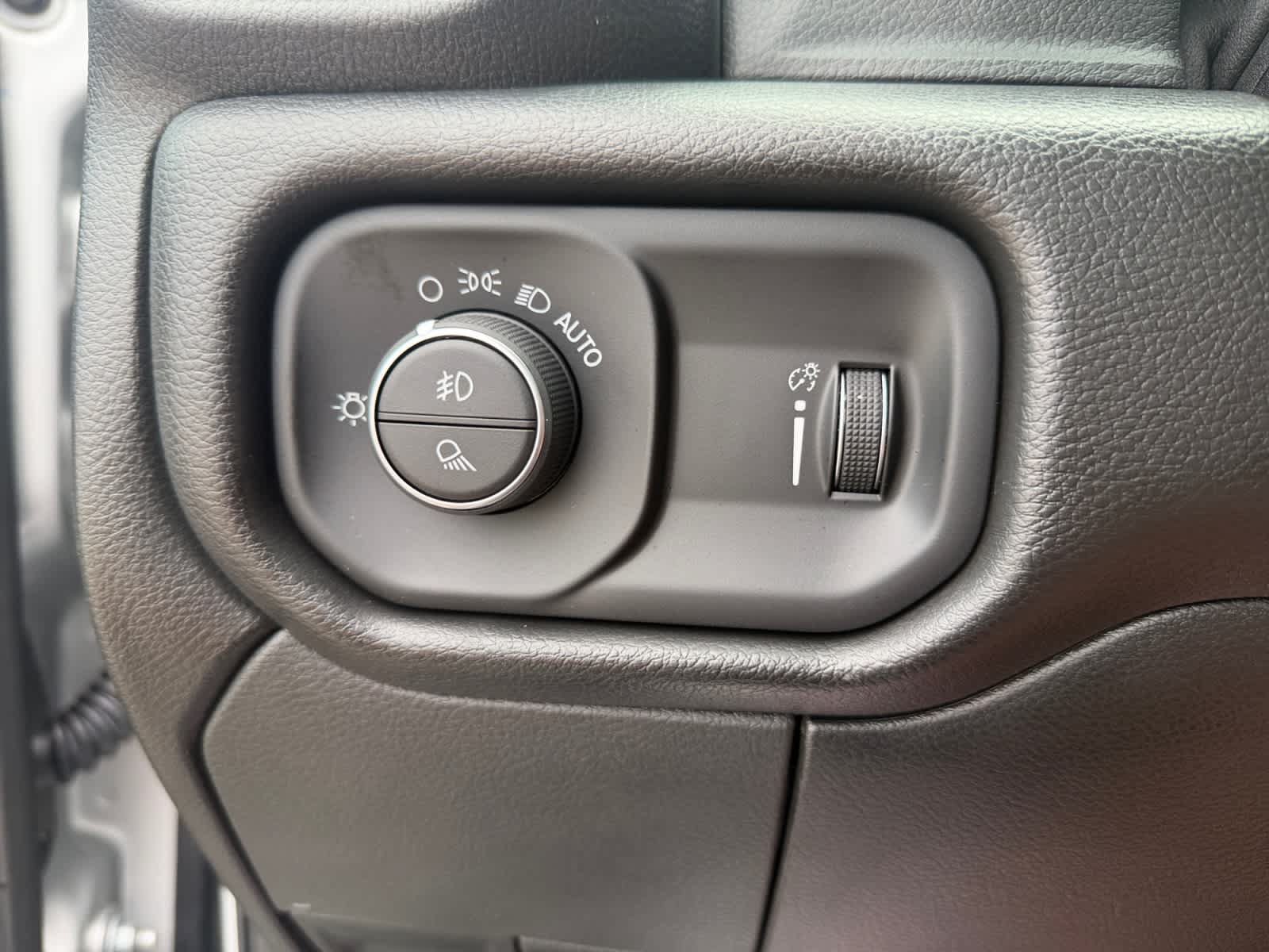 Used 2026 RAM 3500 Tradesman AWD/4WD image 30