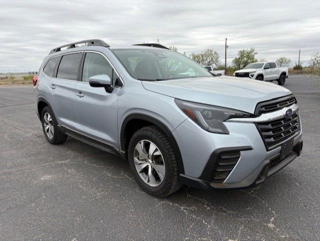 Used 2023 Subaru Ascent Premium w/ Convenience Package image 8