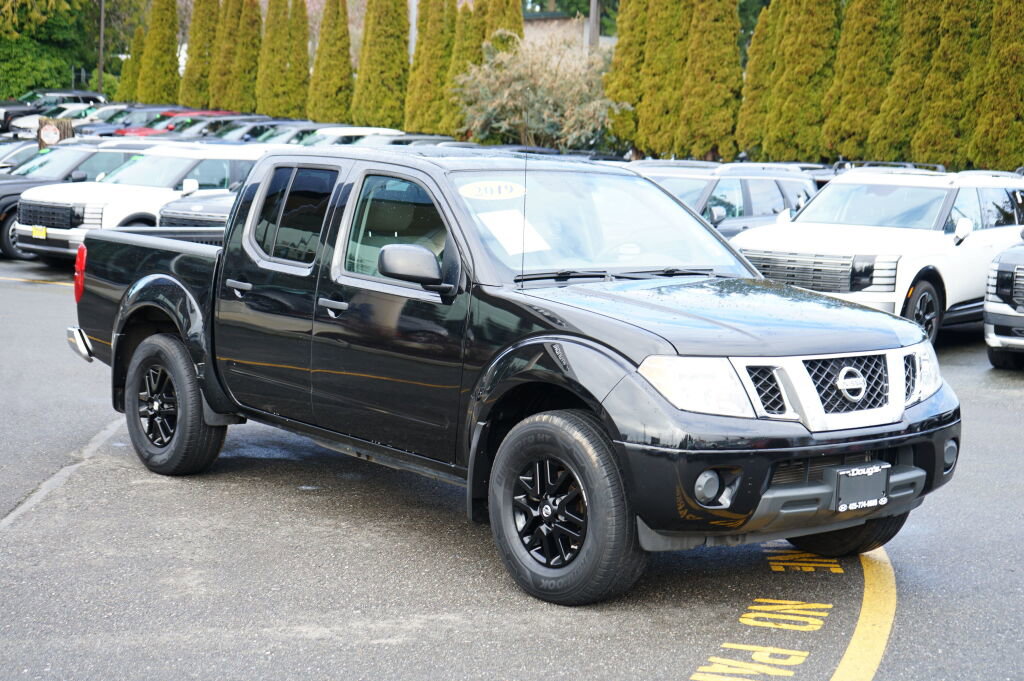 Used 2019 Nissan Frontier SV image 4
