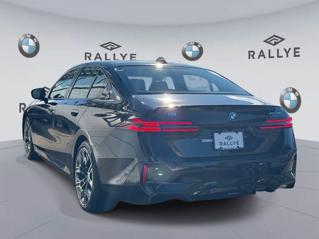 Certified 2025 BMW i5 xDrive40 w/ M Sport Package image 9