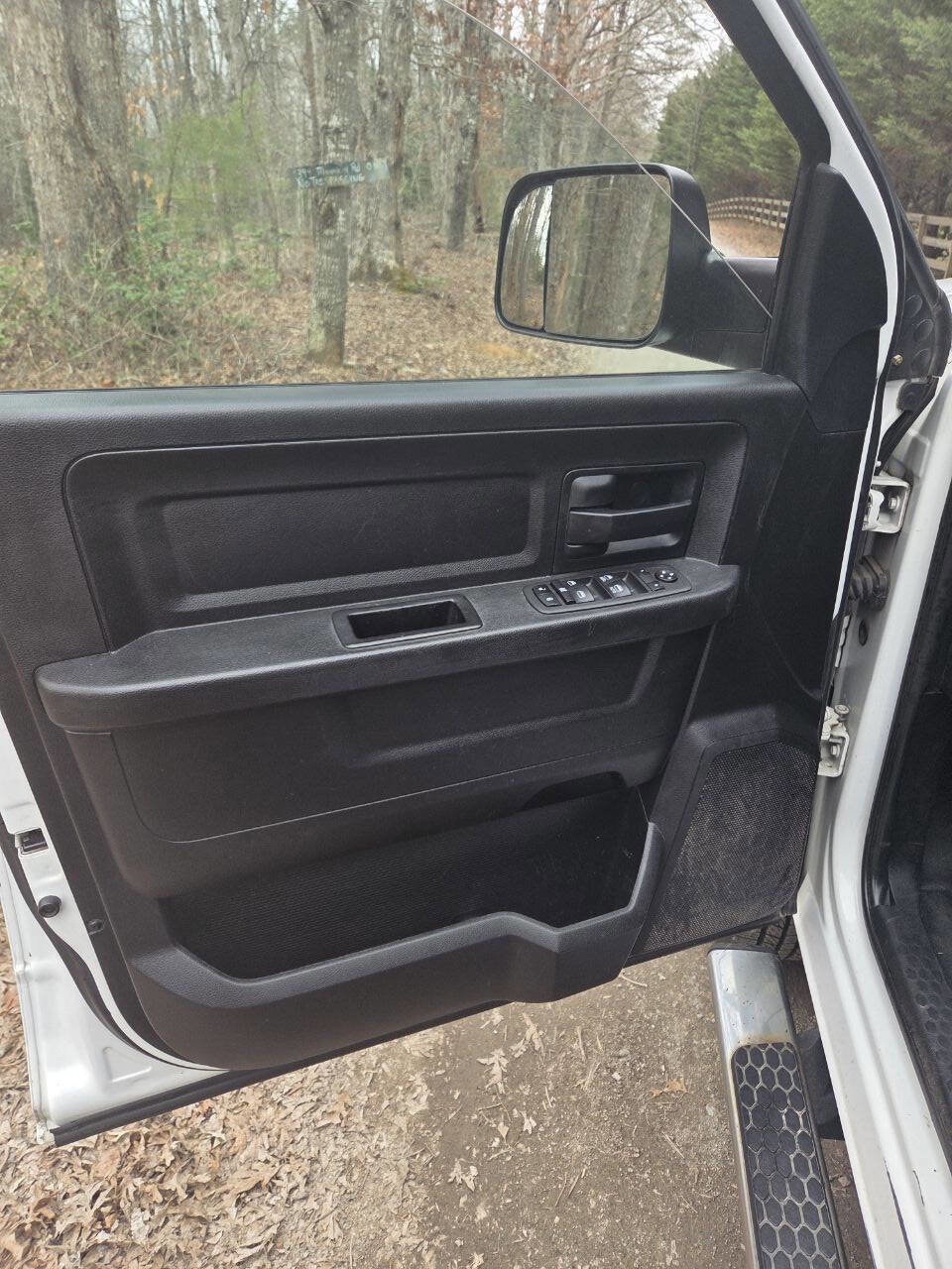 Used 2017 RAM 2500 Tradesman w/ Snow Chief Group image 16