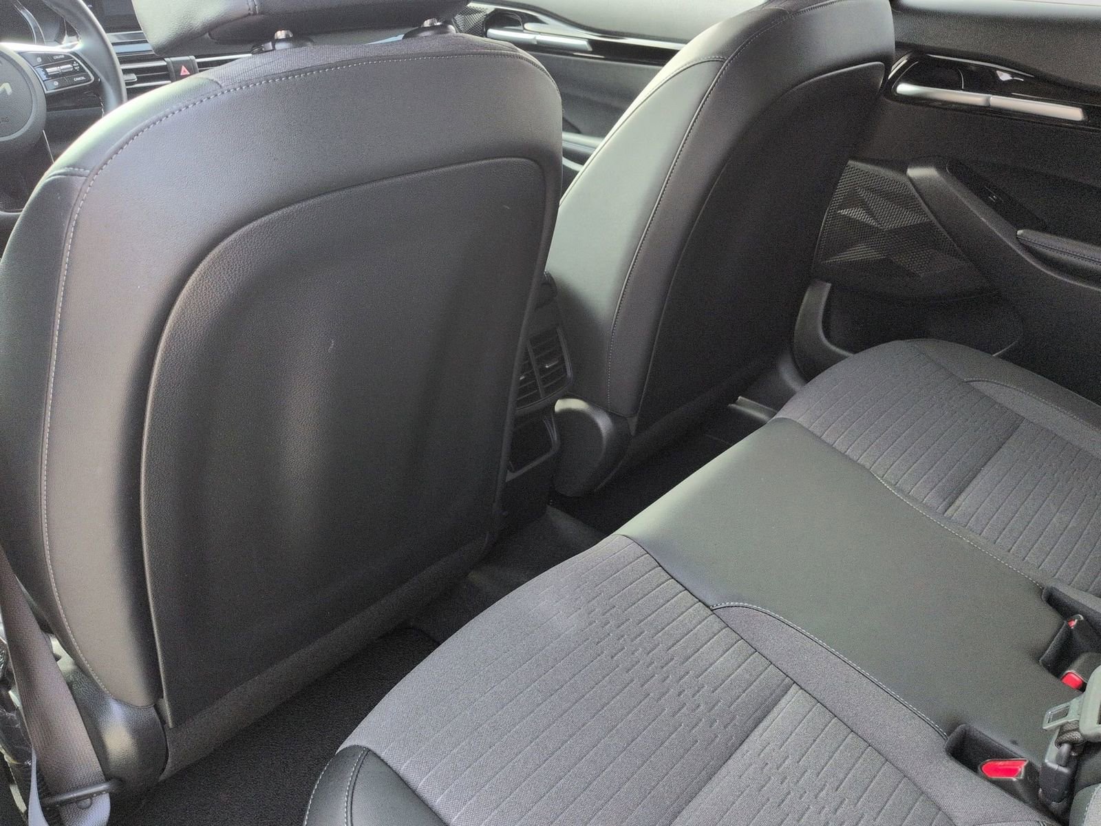 Used 2023 Kia Seltos S image 21