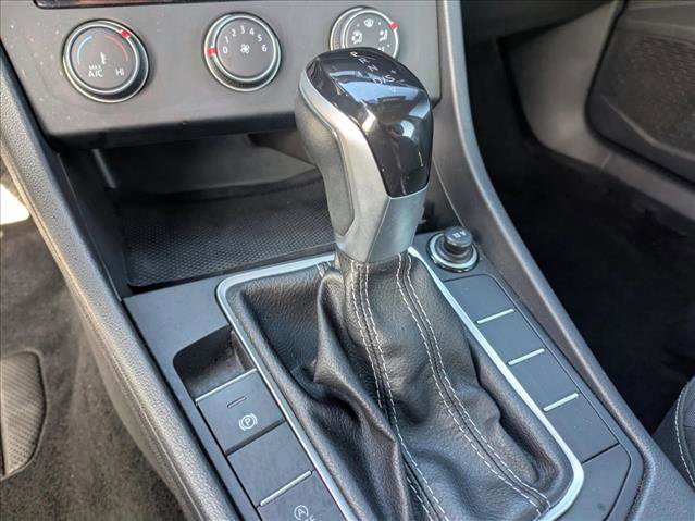 Used 2024 Volkswagen Jetta S image 11