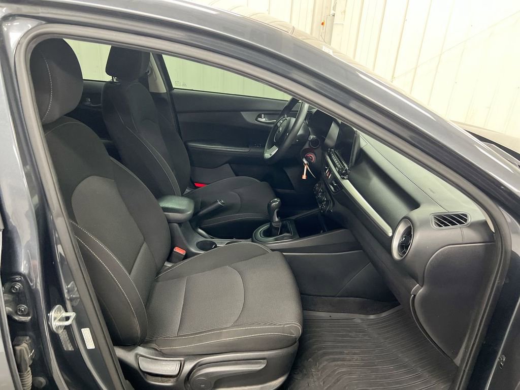 Used 2021 Kia Forte Sedan image 21