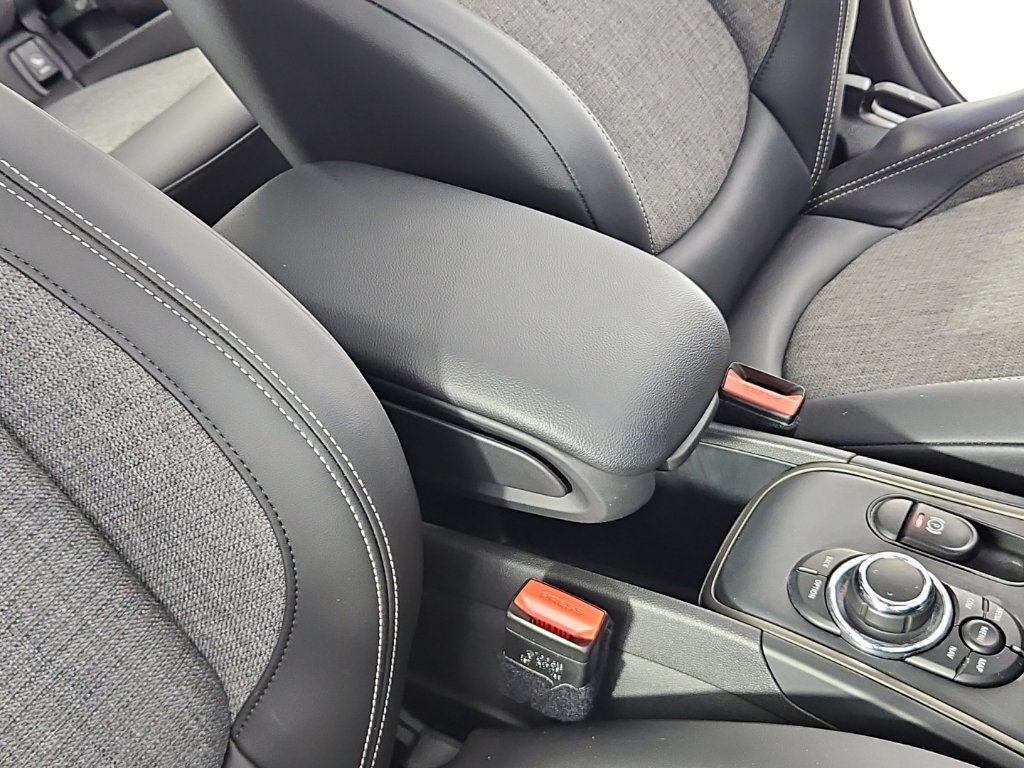 Certified 2023 MINI Cooper Countryman S FWD image 16