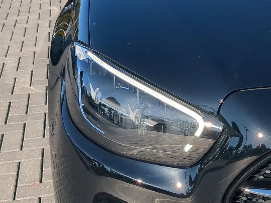 Used 2022 Mercedes-Benz E 350 Sedan image 11