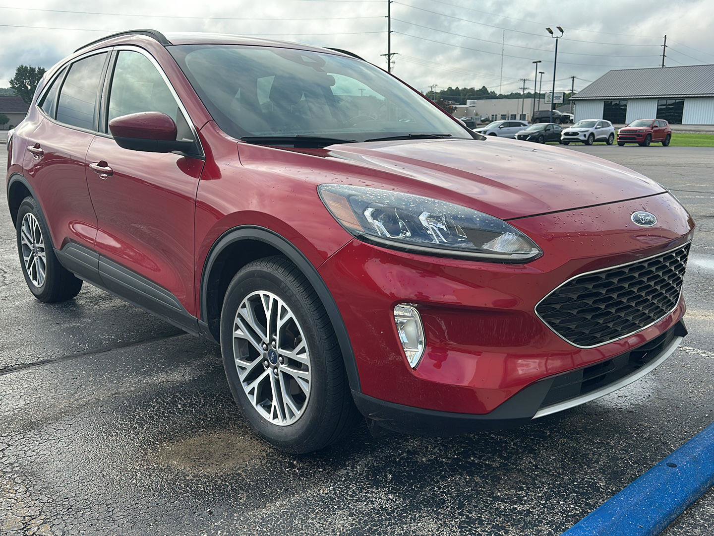 Used 2021 Ford Escape SEL w/ Technology Package AWD/4WD image 3
