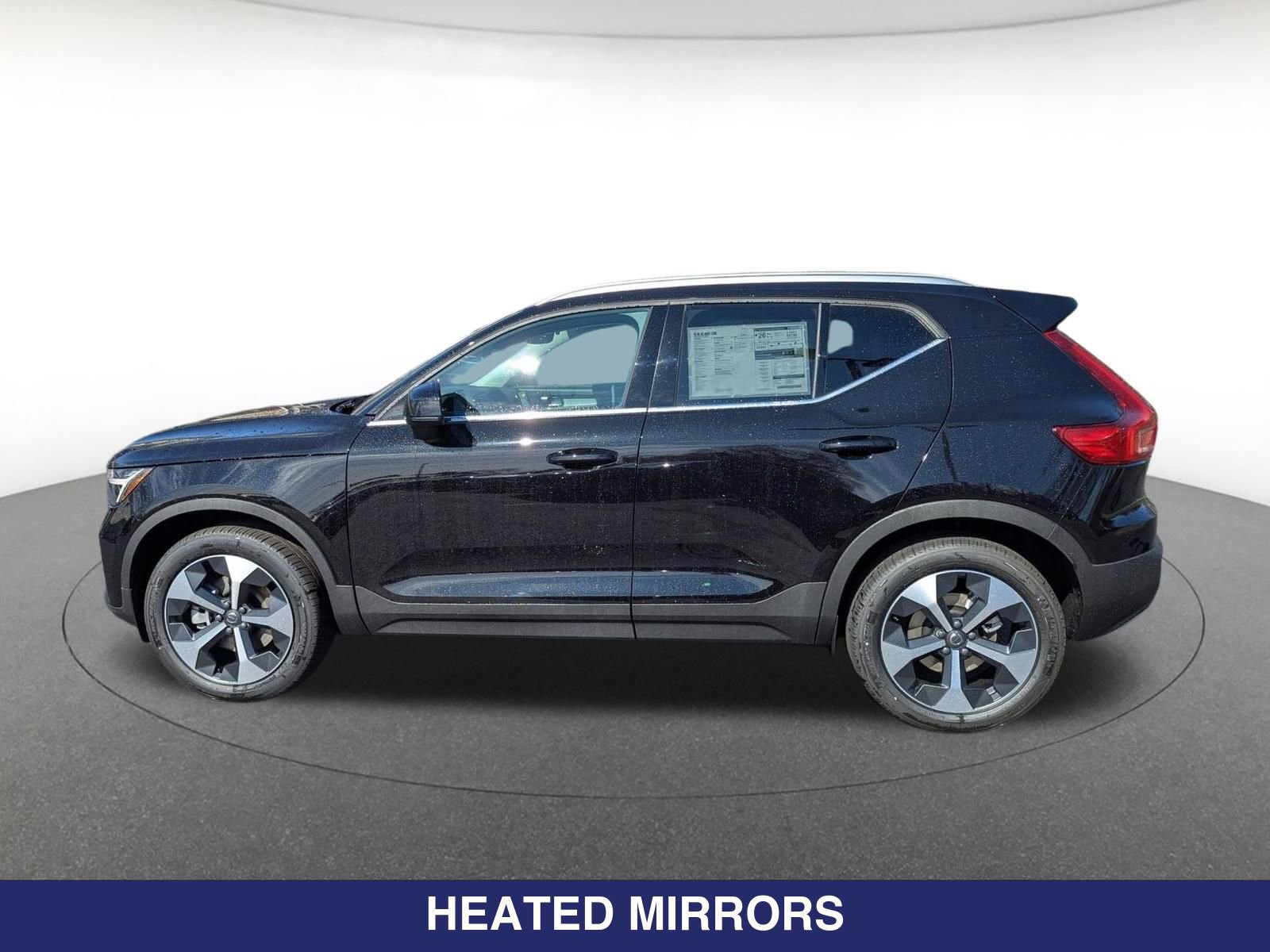 New 2025 Volvo XC40 B5 Core w/ Protection Package Premier AWD/4WD image 7