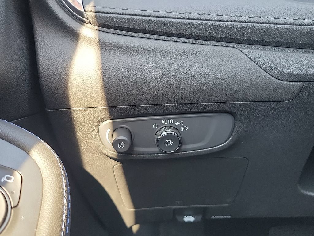 New 2026 Buick Encore GX Sport Touring w/ Advanced Technology Package FWD image 15