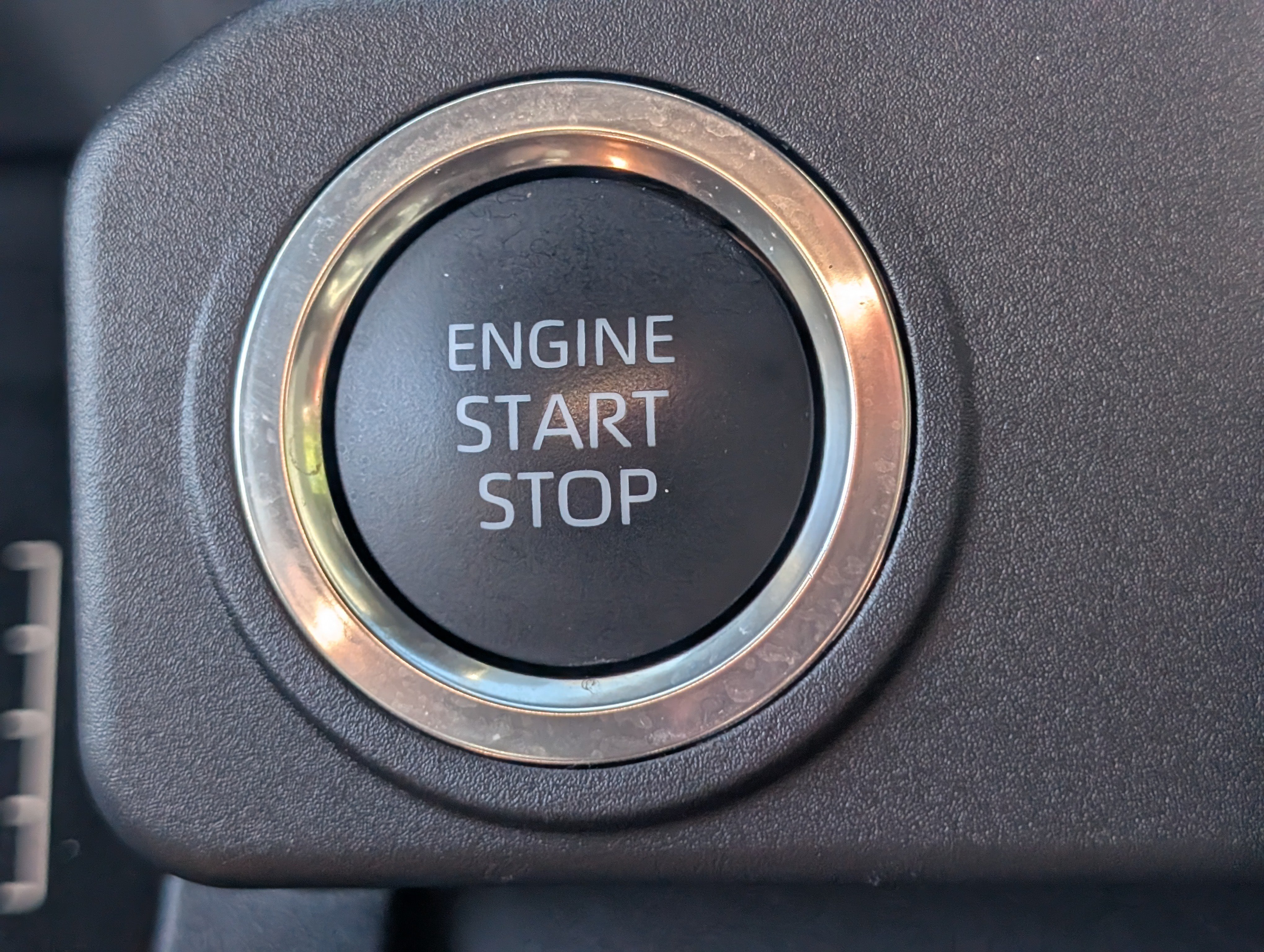 Used 2026 Toyota 4Runner SR5 AWD/4WD image 25
