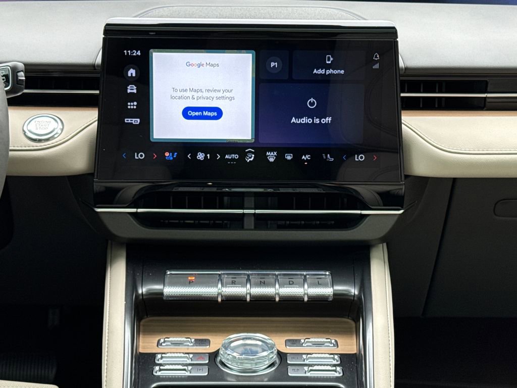 Used 2025 Lincoln Nautilus Reserve image 20