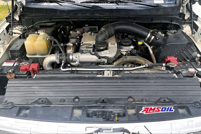 Used 2017 Nissan Titan SV RWD image 9