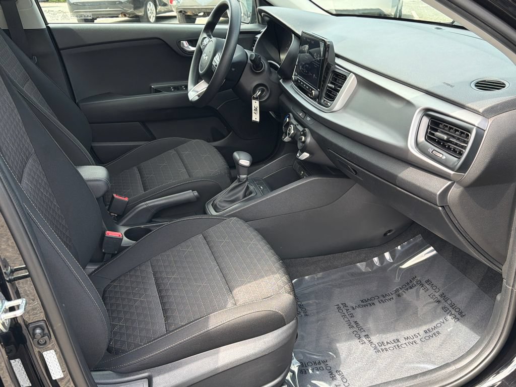 Certified 2022 Kia Rio S FWD image 8