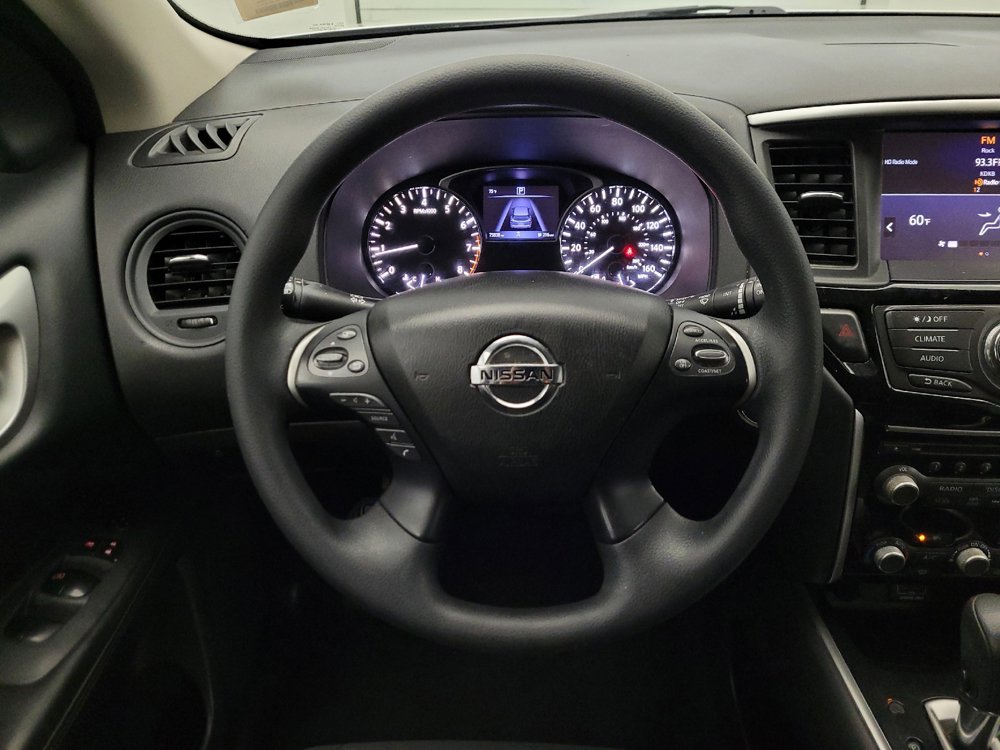 Used 2018 Nissan Pathfinder S FWD image 22
