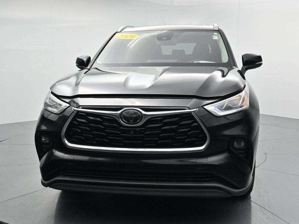 Used 2020 Toyota Highlander Limited AWD/4WD image 3
