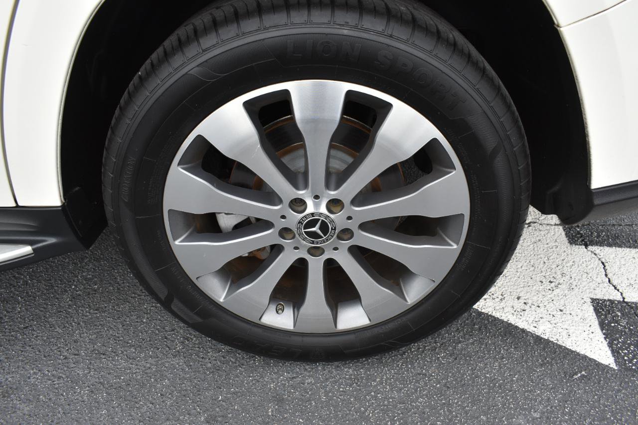 Used 2018 Mercedes-Benz GLS 450 4MATIC w/ Premium Package image 42