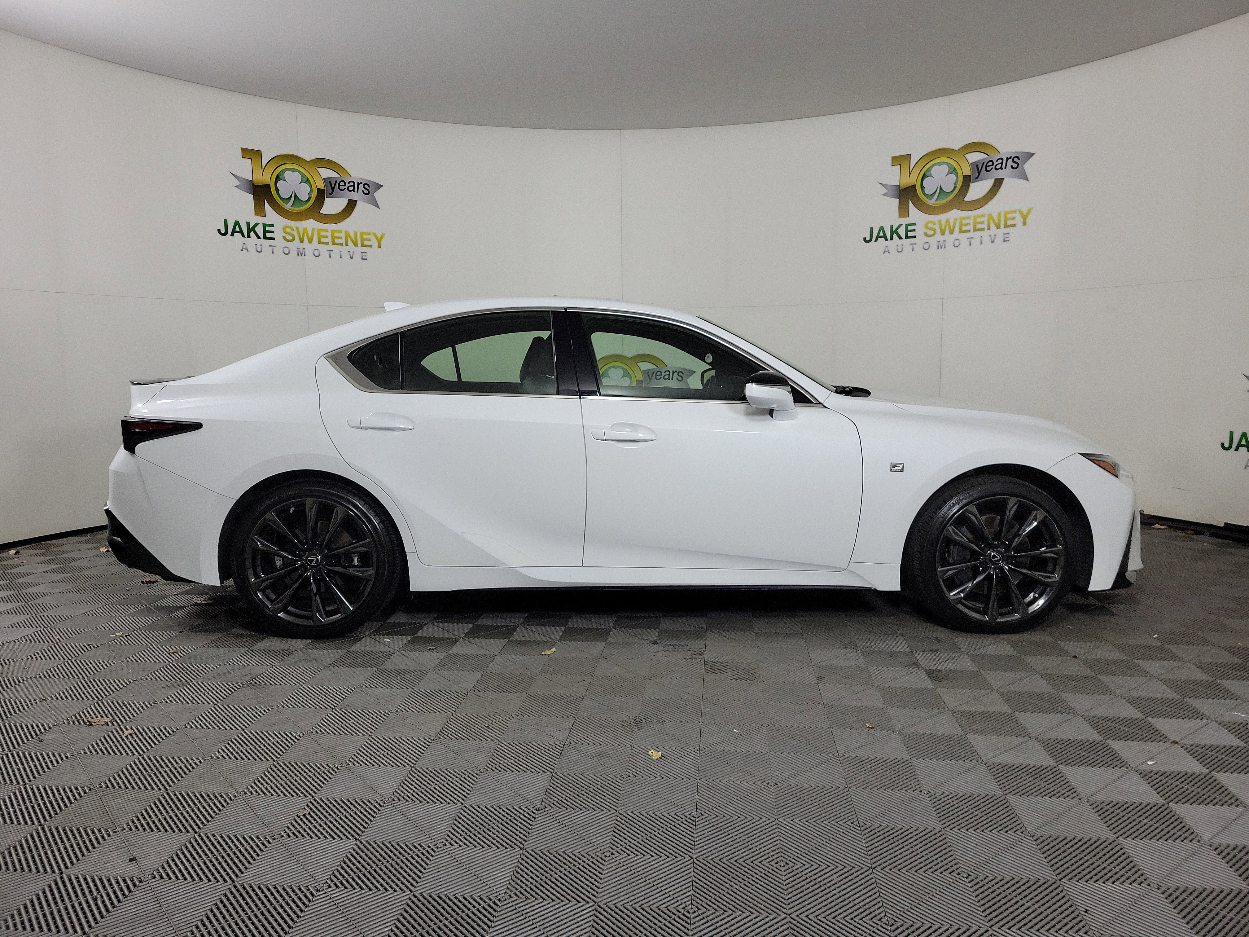 Used 2022 Lexus IS 350 F Sport image 8