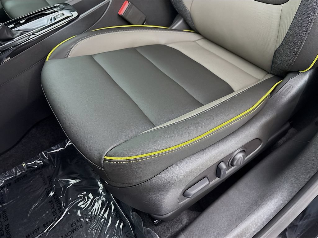New 2026 Chevrolet TrailBlazer ACTIV w/ Convenience Package AWD/4WD image 18