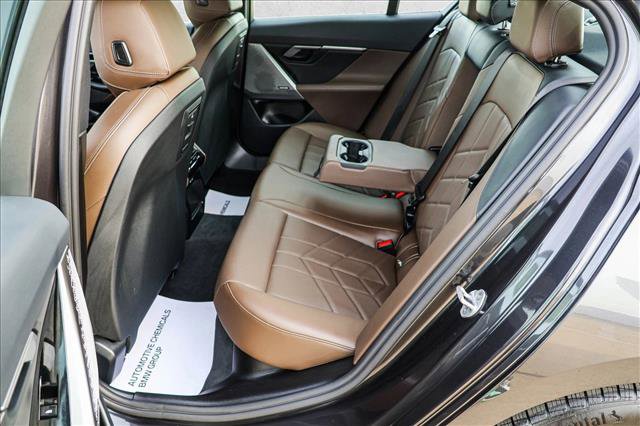 Used 2026 BMW 530i xDrive image 22