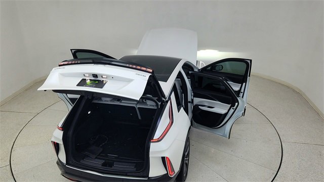 Used 2024 Cadillac Lyriq Luxury image 91