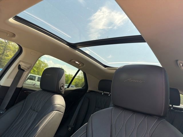 Used 2023 Buick Envision Avenir AWD/4WD image 14
