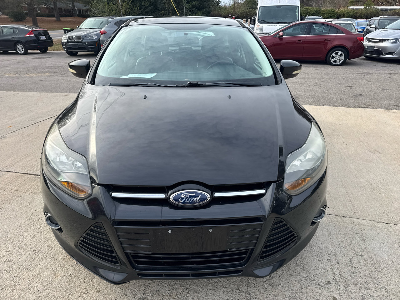 Used 2014 Ford Focus Titanium image 3