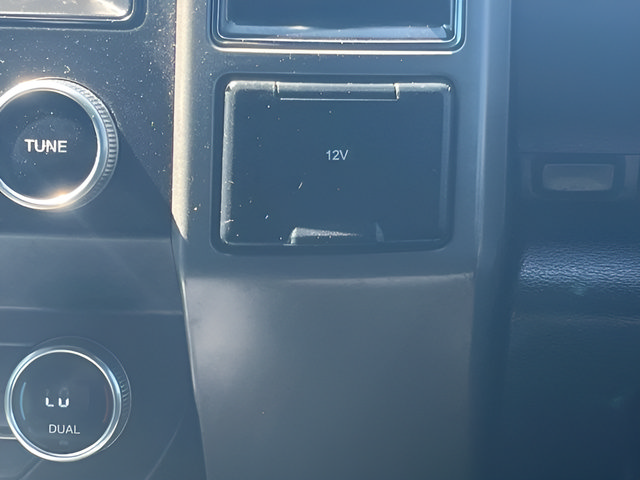 Used 2021 Ford Expedition XLT RWD image 30