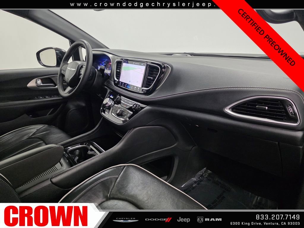 Certified 2024 Chrysler Pacifica Premium image 14