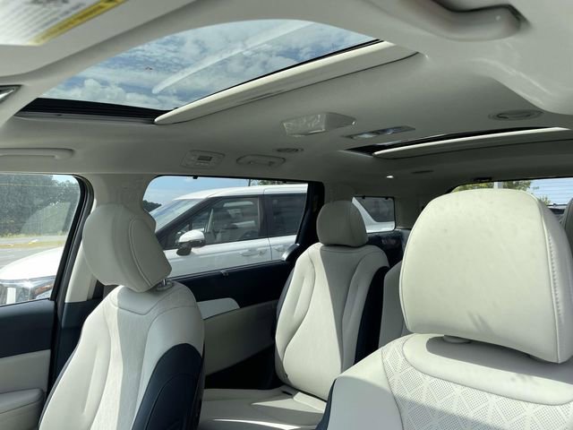 New 2026 Kia Carnival SX w/ SX Dark Edition Package image 40