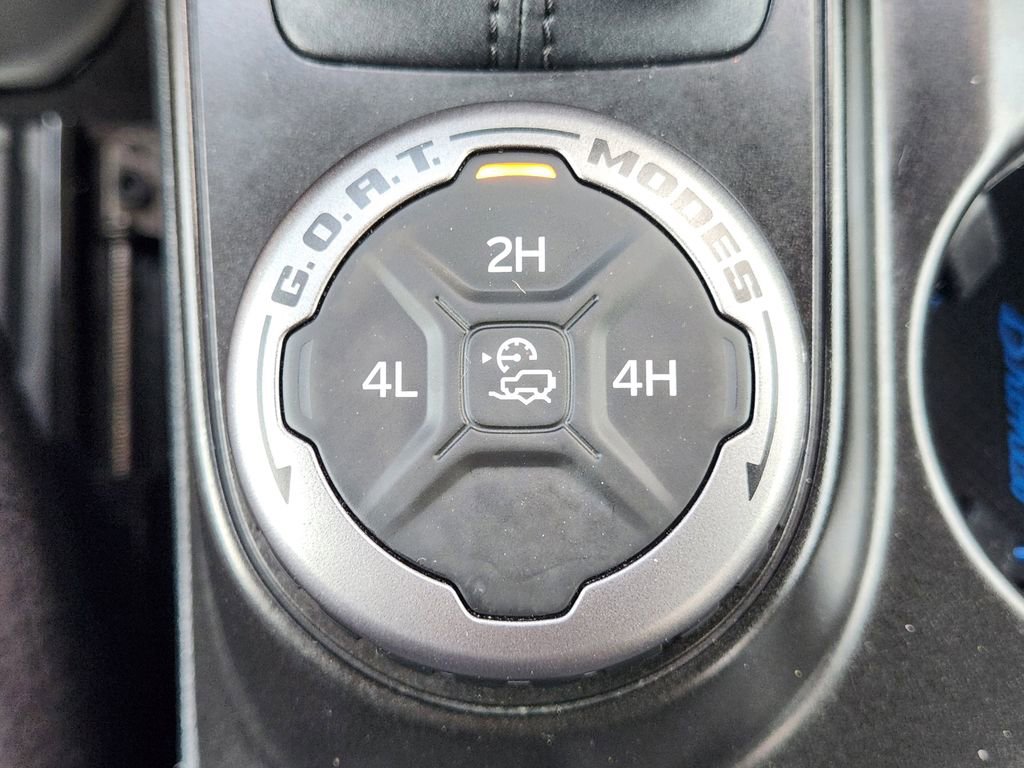 Used 2023 Ford Bronco Outer Banks image 21
