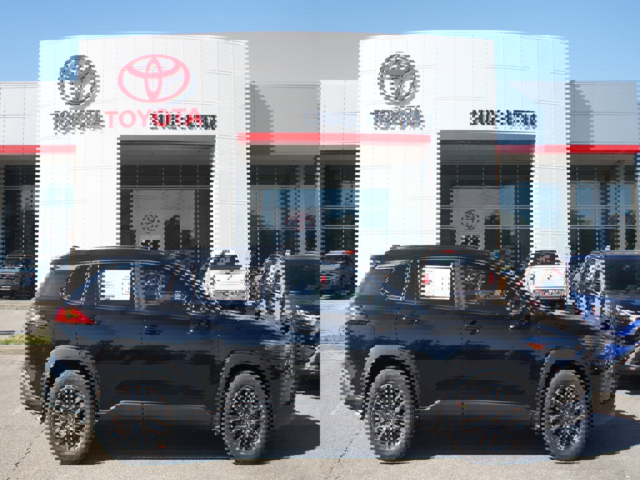 New 2026 Toyota Corolla Cross XLE image 9