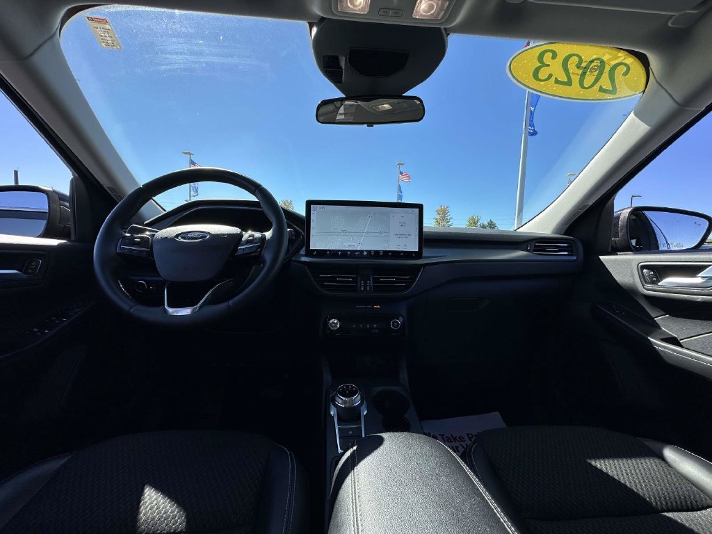 Certified 2023 Ford Escape SE FWD image 13
