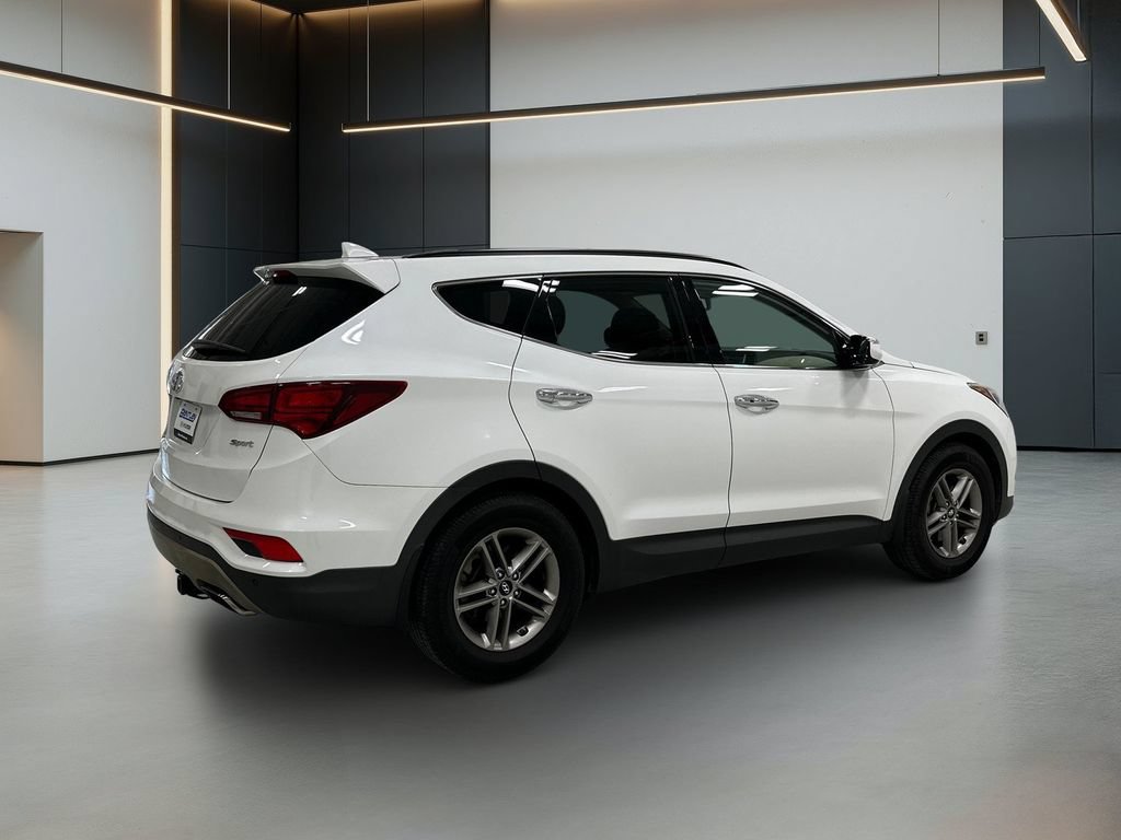 Used 2018 Hyundai Santa Fe Sport w/ 2.4L Tech Package 04 FWD image 6