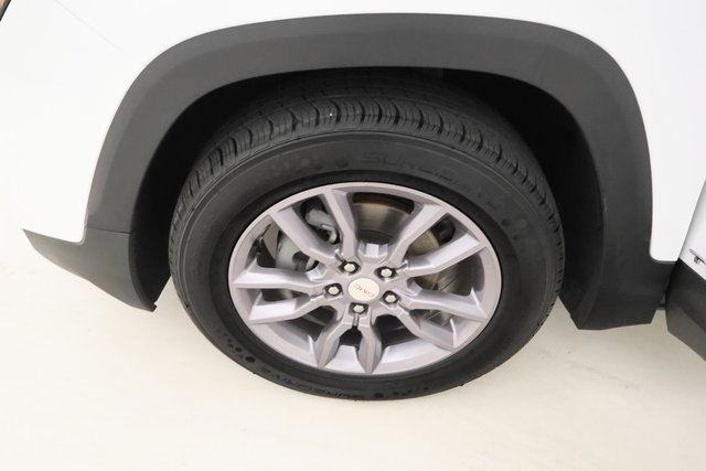 Used 2023 GMC Terrain SLT image 7