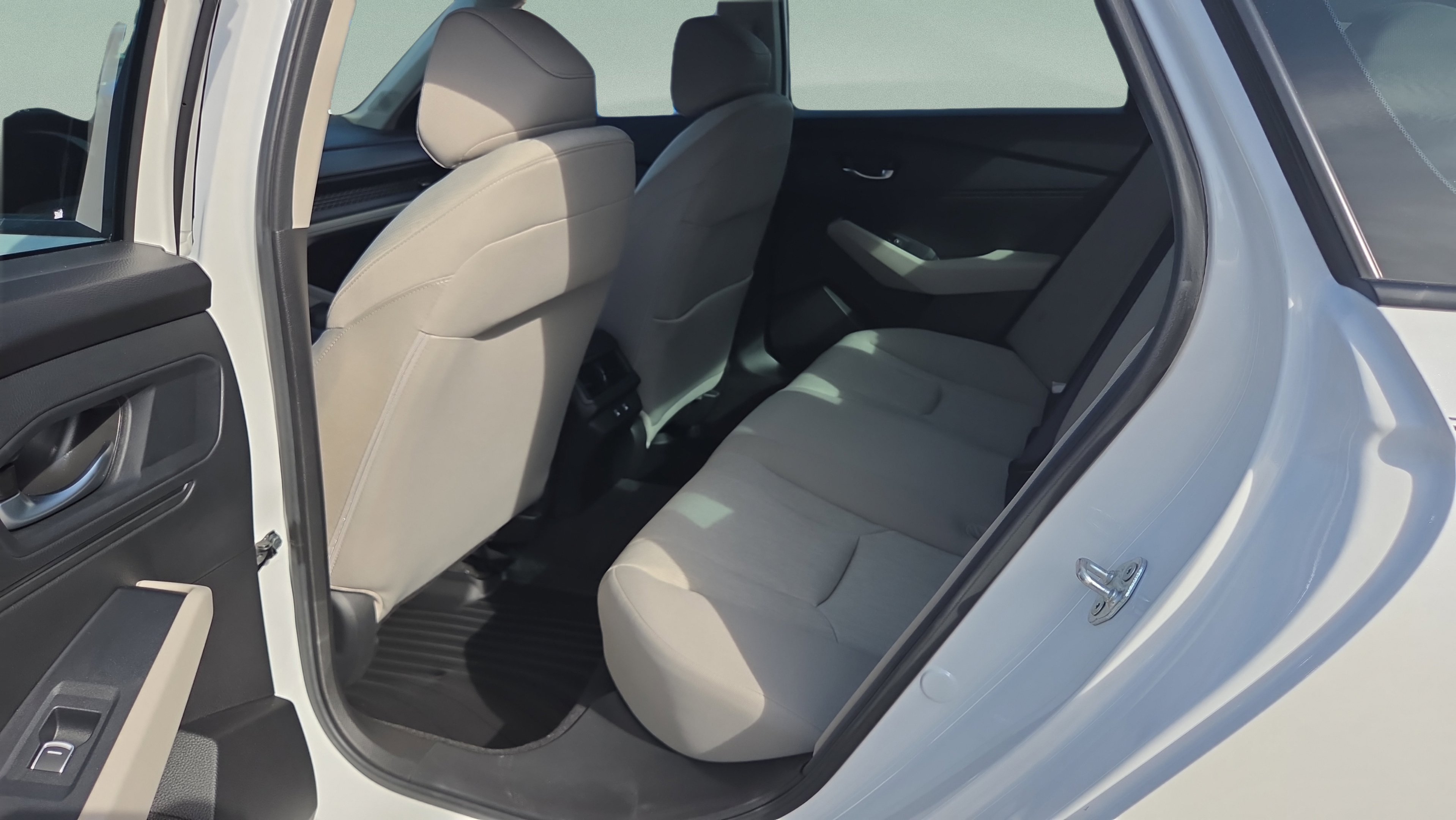 New 2026 Honda Accord SE image 11