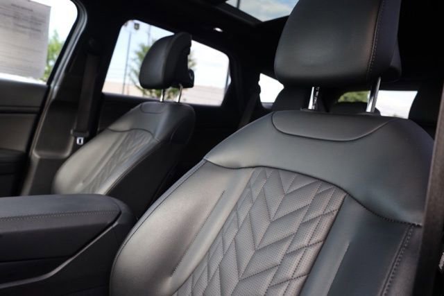 Used 2024 Kia Sportage X-Line w/ X-Line Premium Package image 21