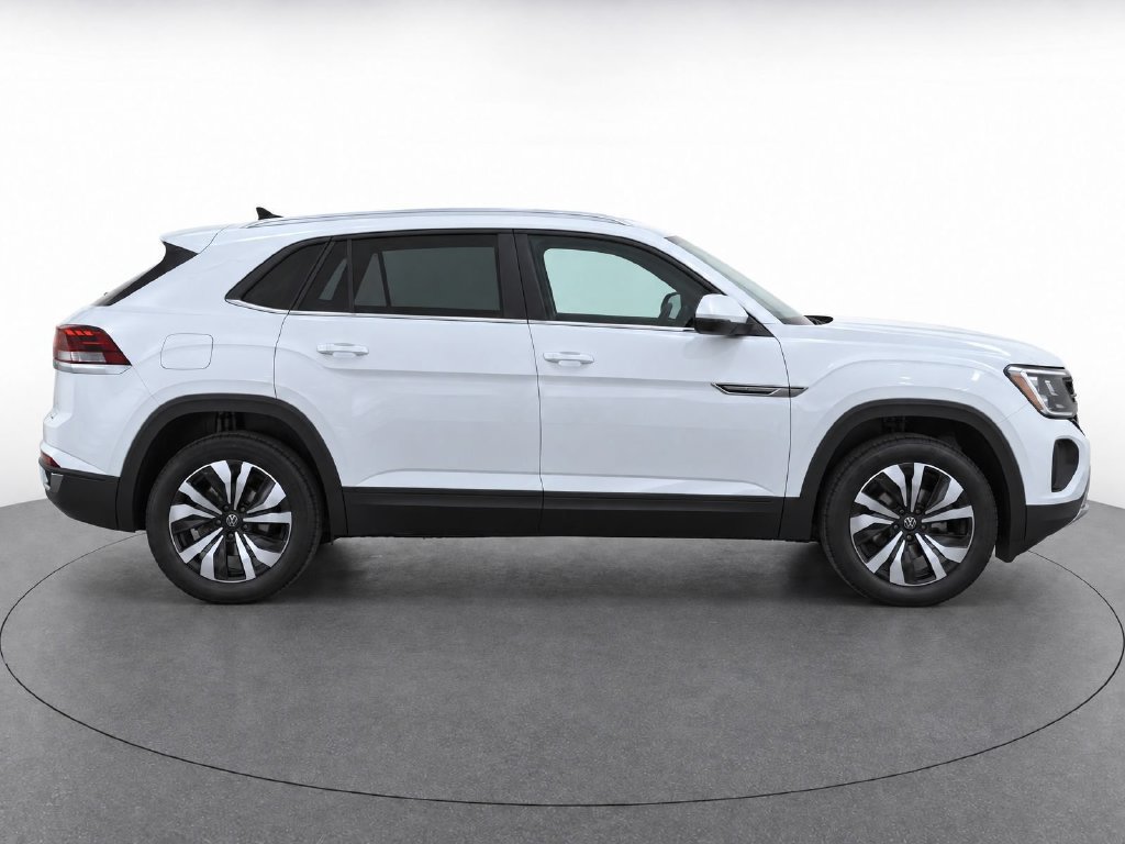Certified 2026 Volkswagen Atlas Cross Sport SE AWD/4WD image 6