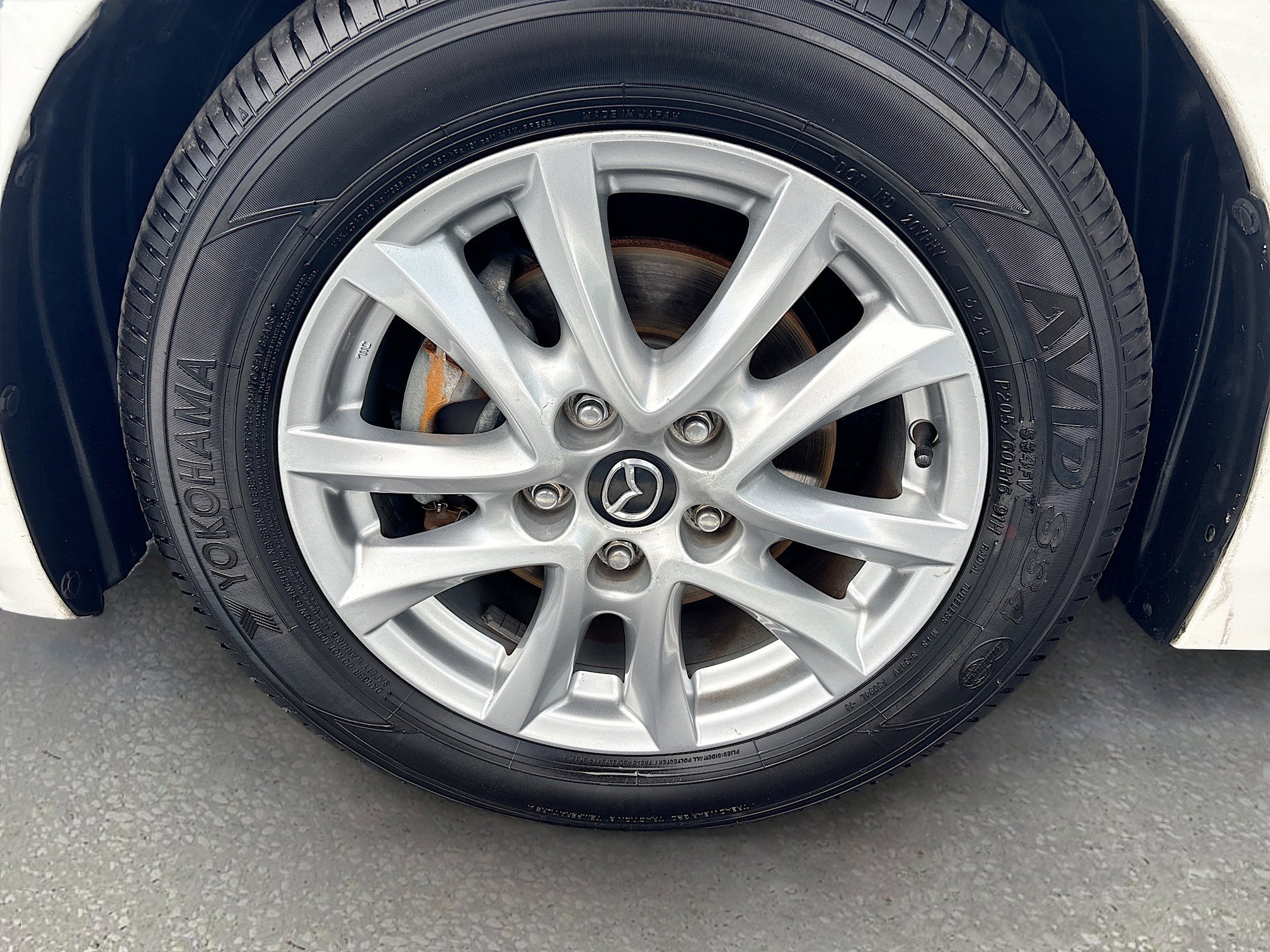 Used 2014 MAZDA MAZDA3 i Touring w/ Moonroof Package 1 image 23