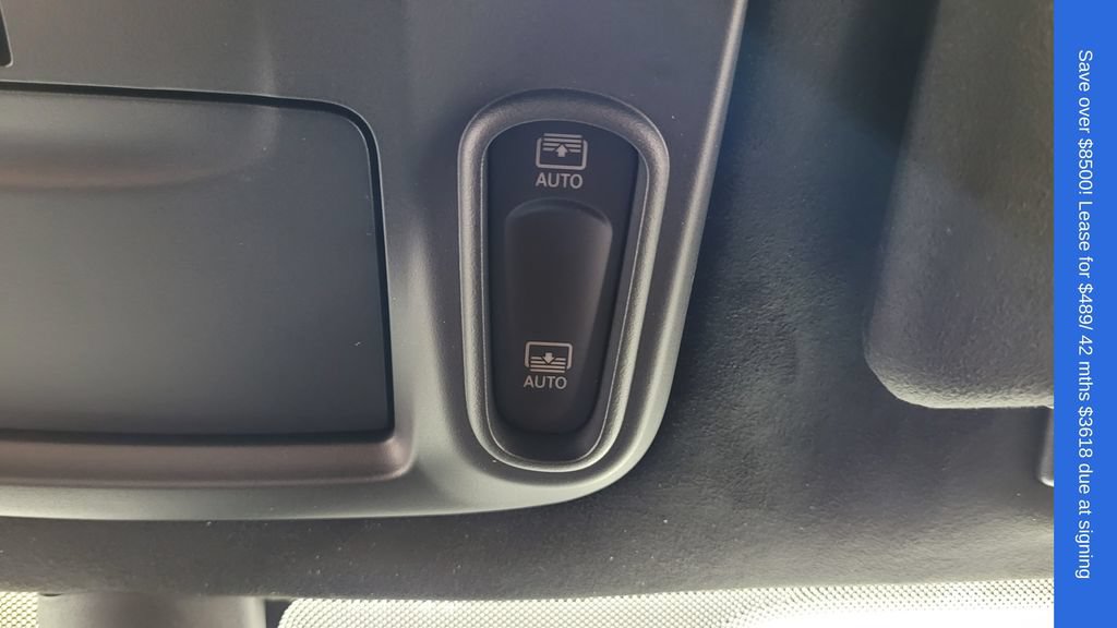New 2026 Chrysler Pacifica Pinnacle AWD/4WD image 29