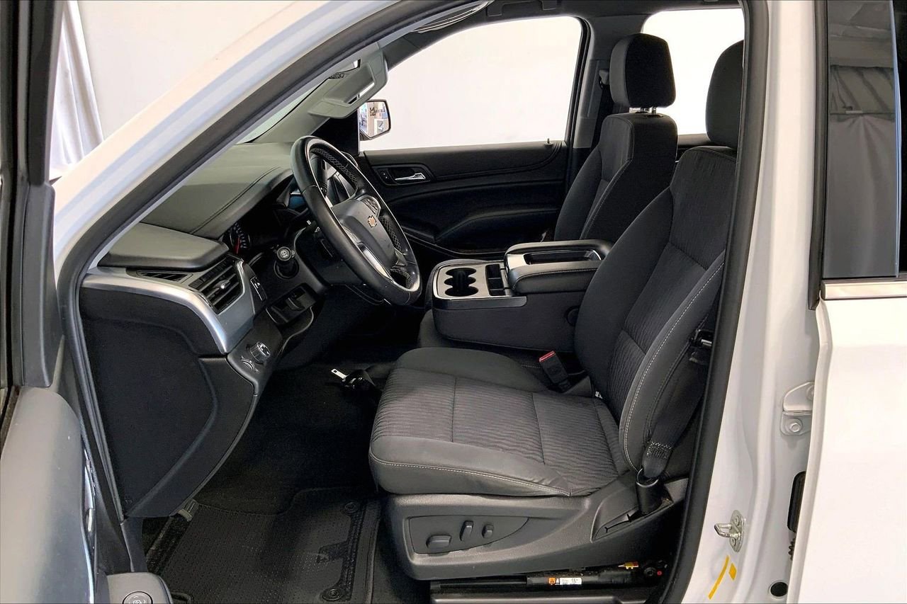 Used 2019 Chevrolet Suburban LS image 16