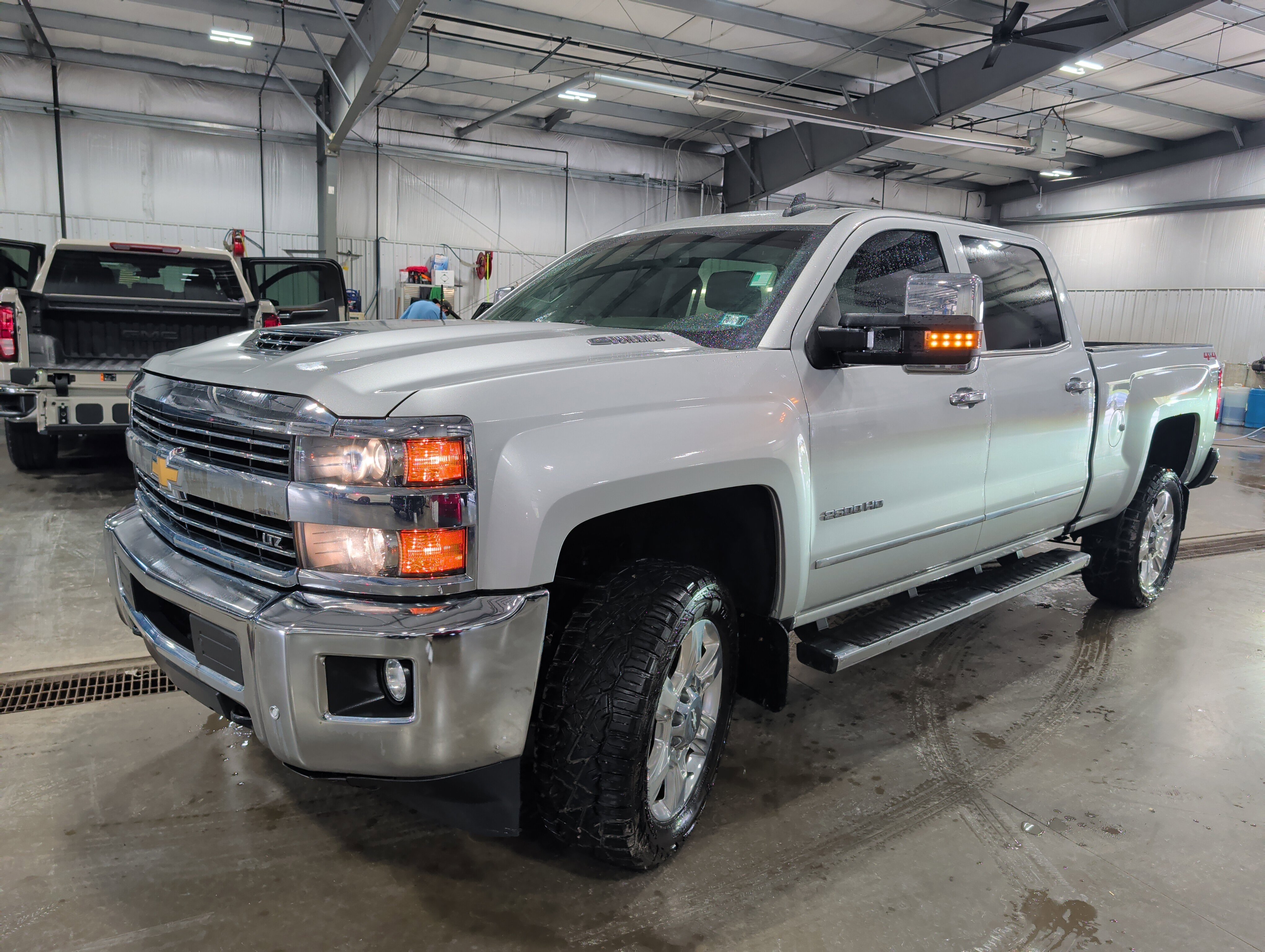 Used 2018 Chevrolet Silverado 2500 LTZ w/ Duramax Plus Package AWD/4WD image 6